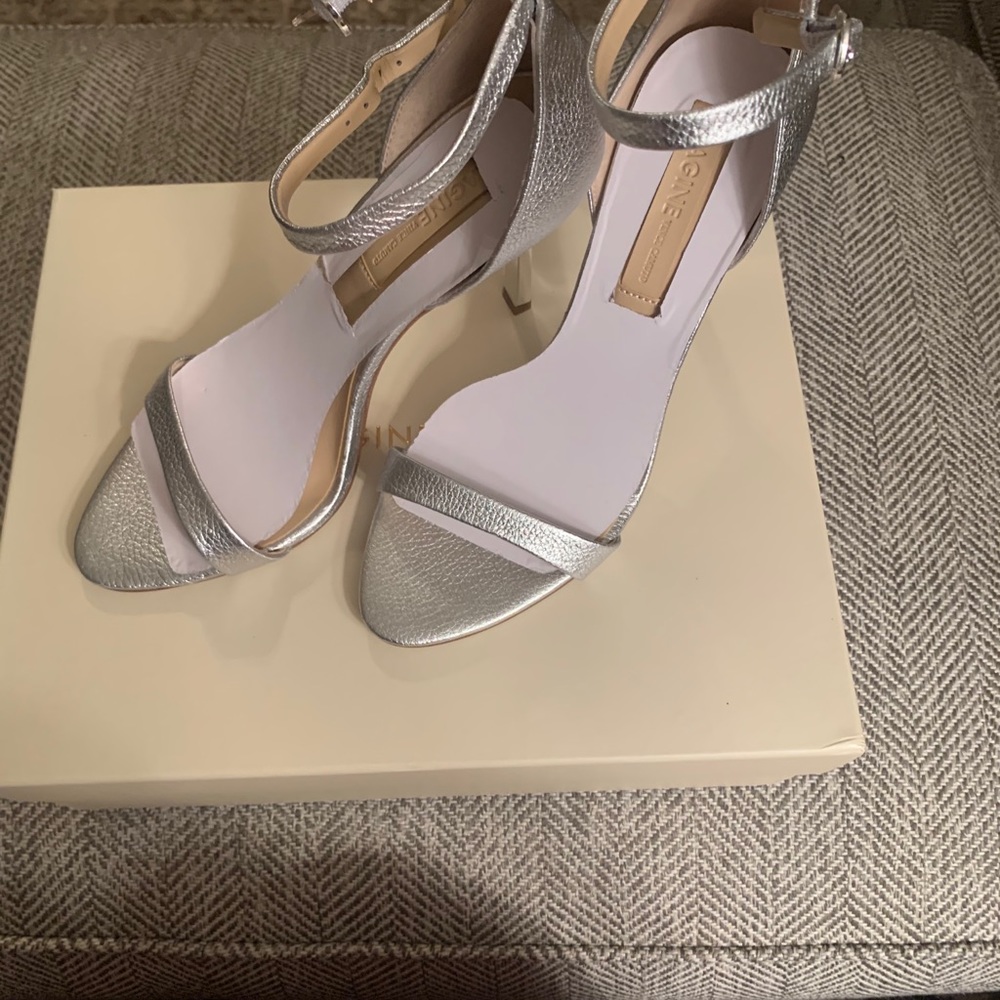 Vince Camuto Restin Heeled sandal.